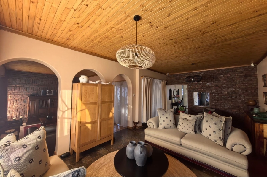 4 Bedroom Property for Sale in Hillcrest Northern Cape